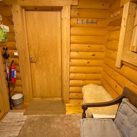 A Unique With Sauna In A Pine Forest Dağ evi Tammela